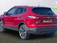 Used Nissan Qashqai Tekna 116 HP (85 kW) 2017 Red SUV