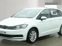Used VW Touran SE 115 HP (84 kW) 2019 White MPV
