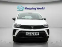 Used Vauxhall Crossland Design Edition 131 HP (96 kW) 2022 White SUV