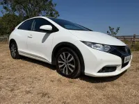 Used Honda Civic SE Plus 120 HP (88 kW) 2014 White Hatchback