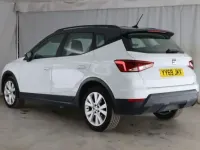 Used Seat Arona SE Technology 116 HP (85 kW) 2019 White SUV