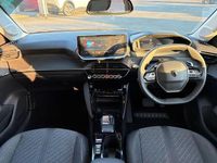 Used Peugeot 208 Allure 101 HP (74 kW) 2025 Black Hatchback