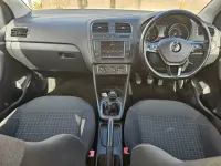 Used VW Polo SE 90 HP (66 kW) 2015 Red Hatchback