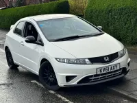 Used Honda Civic 140 HP (102 kW) 2011 White Hatchback