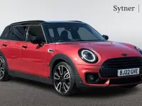 Used Mini Cooper Clubman Sport 134 HP (98 kW) 2022 Red Estate