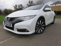 Used Honda Civic SE Plus 2014 White Hatchback