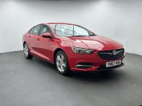 Used Vauxhall Insignia Design Edition 2018 Red Hatchback