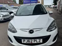 Usado Mazda 2 2012 Branco Citadino
