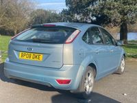 used Ford Focus 1.6 Zetec 5dr