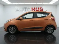 Used Hyundai i10 Premium 87 HP (63 kW) 2014 Orange Hatchback