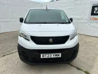 Używany Peugeot Expert Premium 100 KM (73 kW) 2023 Biały Van