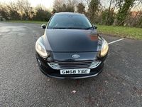 Used Ford Fiesta Titanium 100 HP (73 kW) 2019 Black Hatchback
