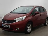 Begagnad Nissan Note Acenta 80 HK (58 kW) 2016 Röd Halvkombi