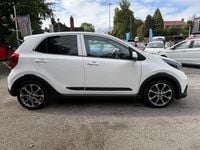Used Kia Picanto X-Line 66 HP (48 kW) 2022 White Hatchback