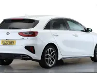 Used Kia Ceed GT-Line 136 HP (100 kW) 2020 White Hatchback