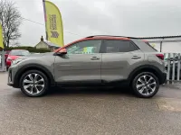 Gebraucht Kia Stonic 118 PS (86 kW) 2018 Grau SUV