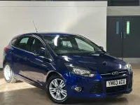 Usado Ford Focus Titanium 115 HP (84 kW) 2014 Azul Citadino