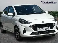 Used Hyundai i10 Premium 84 HP (61 kW) 2023 White Hatchback