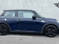 Used Mini Cooper S Hatch 189 HP (139 kW) 2019 Blue Hatchback