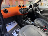 Used Smart ForFour Premium 2017 Black Hatchback