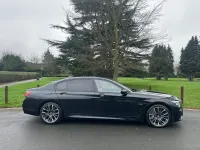 Usado BMW 745e M Sport 2022 Negro Berlina