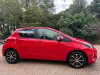 Used Toyota Yaris 107 HP (78 kW) 2019 Red Hatchback