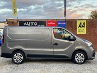 Used Renault Trafic 2018 Grey MPV