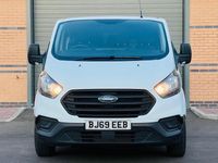 Used Ford Transit Custom 130 HP (95 kW) 2019 White Van