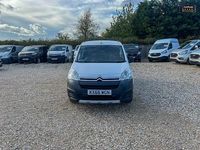 Used Citroën Berlingo XTR 100 HP (73 kW) 2016 White MPV