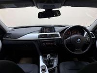 Usado BMW 320 Comfort Edition 2012 Gris Familiar