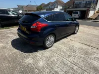 Used Ford Focus Zetec 115 HP (84 kW) 2013 Blue Hatchback