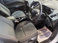 Used Ford C-MAX Titanium 120 HP (88 kW) 2016 White MPV