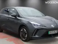 Begagnad MG MG4 EV Trophy 319 kW (435 HK) 2023 Halvkombi