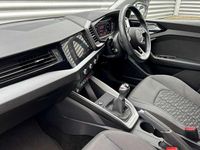 Used Audi A1 Sport 108 HP (79 kW) 2023 White SUV