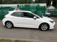Used Toyota Corolla 120 HP (88 kW) 2022 White Hatchback