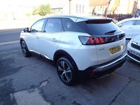 Used Peugeot 3008 GT-line 2022 White Hatchback