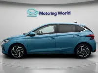 Used Hyundai i20 Premium 100 HP (73 kW) 2023 Turquoise Hatchback