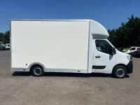 Used Renault Master Business 145 HP (106 kW) 2023 White MPV