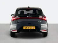 Begagnad Hyundai i20 Premium 100 HK (73 kW) 2021 Grå Halvkombi