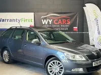 Begagnad Skoda Octavia LAURIN & KLEMENT 2011 Grå Kombi
