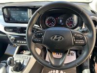 Usado Hyundai i10 Premium 2023 Preto Citadino