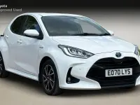 Second-hand Toyota Yaris Hybrid Design 2020 Alb Hatchback