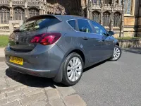 Gebraucht Vauxhall Astra Elite 2014 Grau Kleinwagen