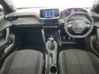 Used Peugeot 2008 Active+ 101 HP (74 kW) 2023 Orange SUV