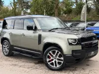 Used Land Rover Defender 300 HP (220 kW) 2024 Green SUV