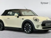 Used Mini Cooper Exclusive 134 HP (98 kW) 2019 White Hatchback