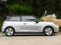 Used Mini Cooper SE Hatch 160 kW (218 HP) 2024 Silver Hatchback