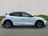 Used Ford Focus Active 2021 White Hatchback