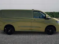 Used VW Transporter Pro 2025 Green Van