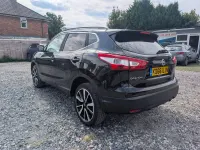Used Nissan Qashqai Tekna 2017 Black SUV